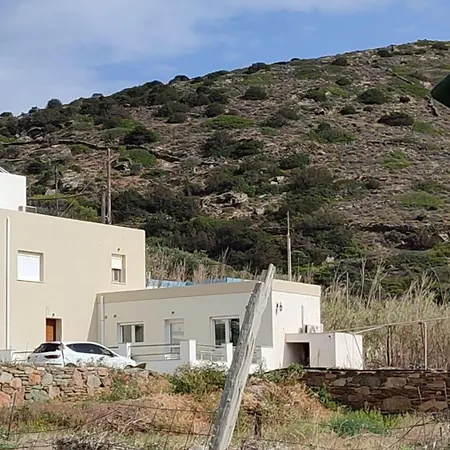 Σπίτι διακοπών White Lotus Seaside Κίνι