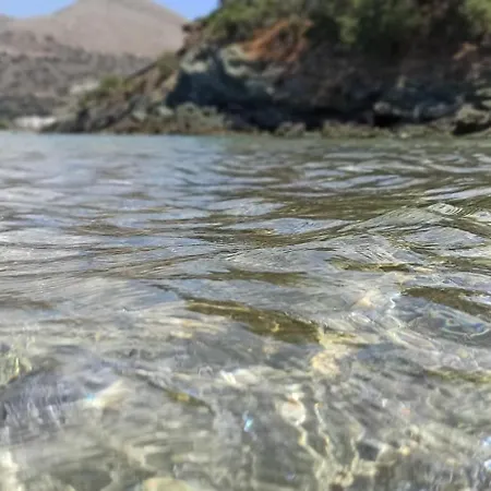 Semesterbostad White Lotus Seaside Kini