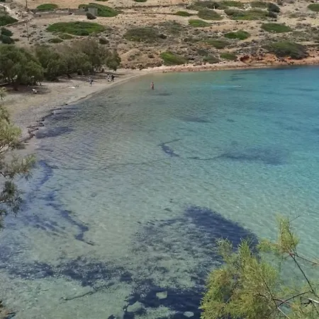 White Lotus Seaside * Κίνι