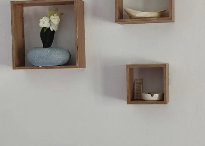 White Lotus Seaside בית נופש Kini