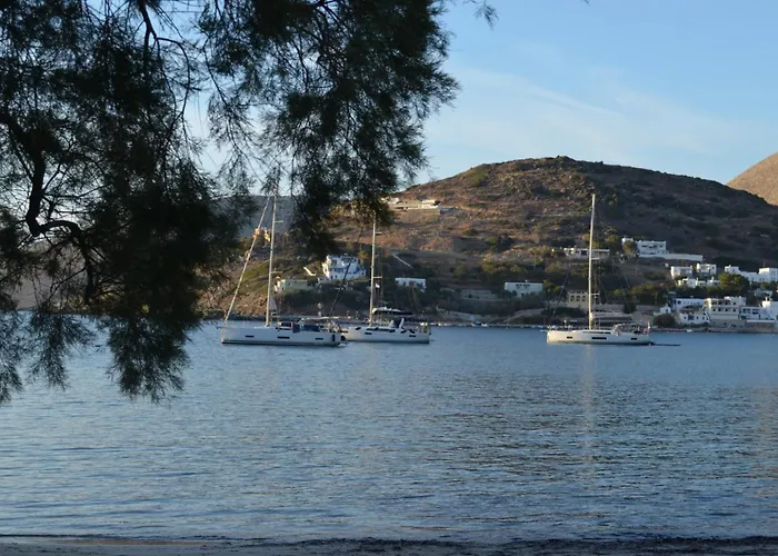 White Lotus Seaside *