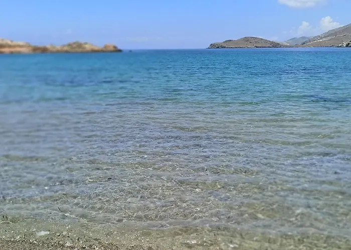 White Lotus Seaside *